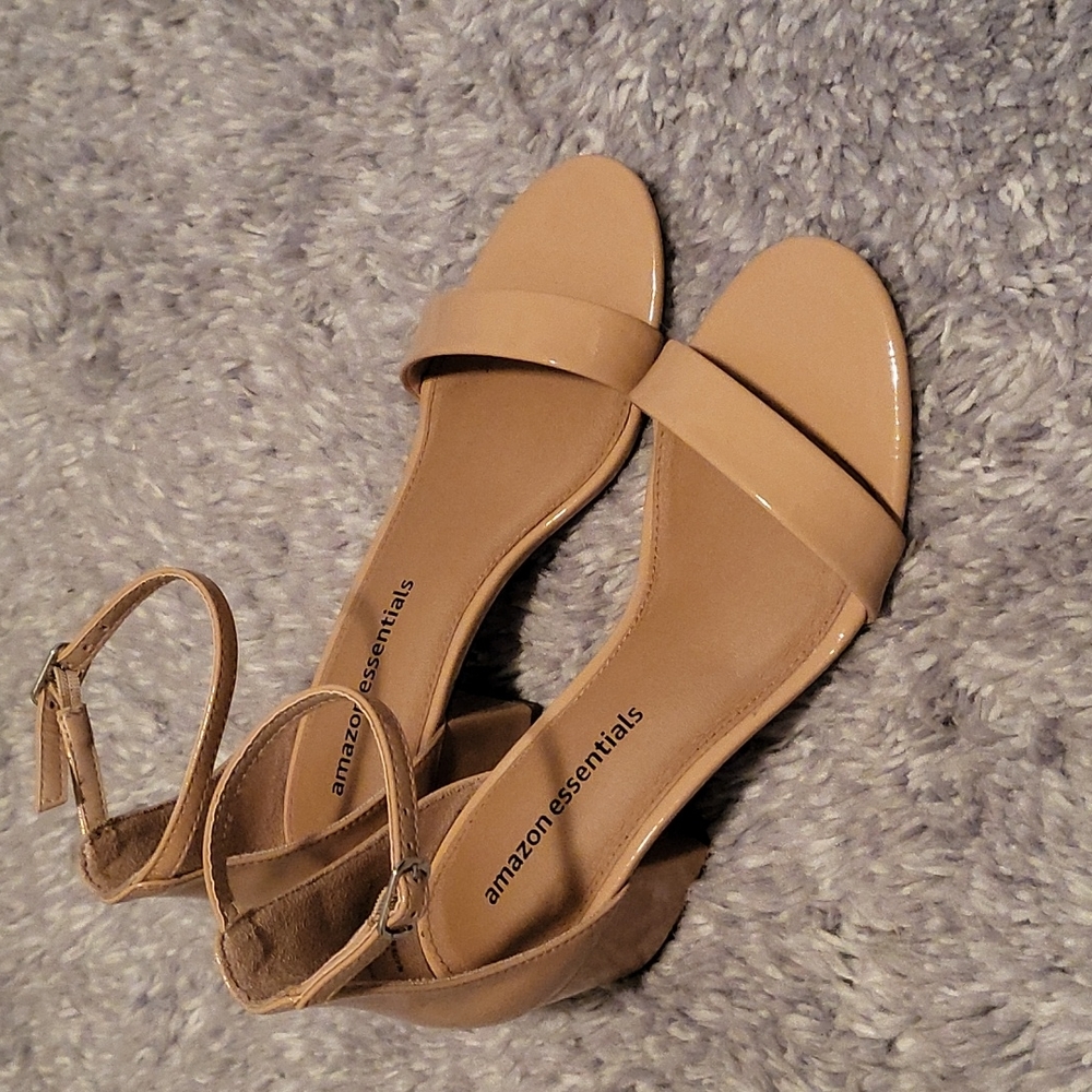 Tan Heels